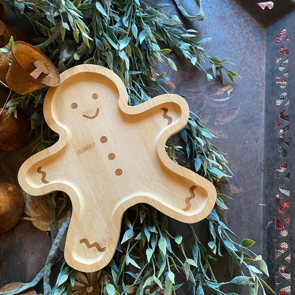 NWOT Unfinished Wood Gingerbread Man Small Tray Holiday Decor - Picture 1 of 15